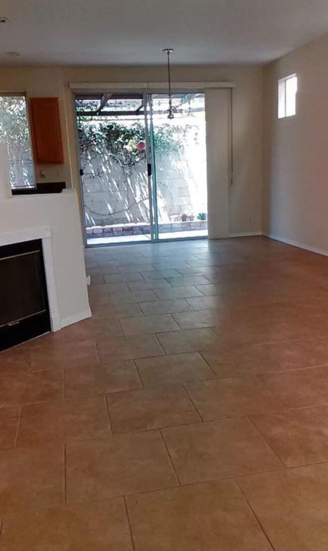 Photo - 24630 Magnolia Pl