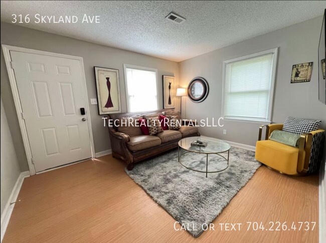 Photo - 316 Skyland Ave
