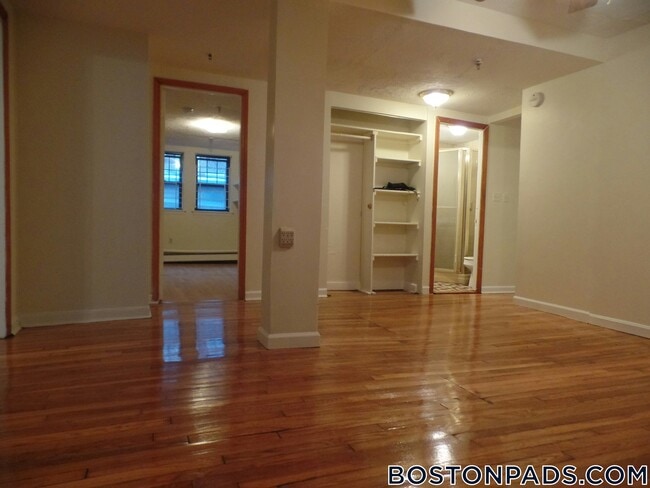 Photo - 58 Queensberry St Unidad G1