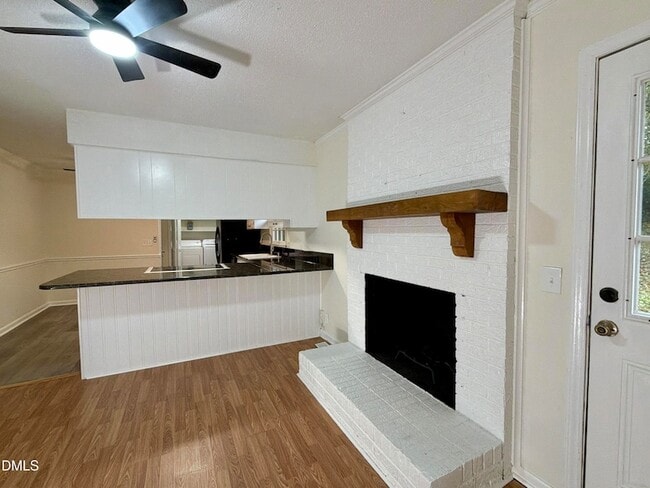 Photo - 501 Atchison St