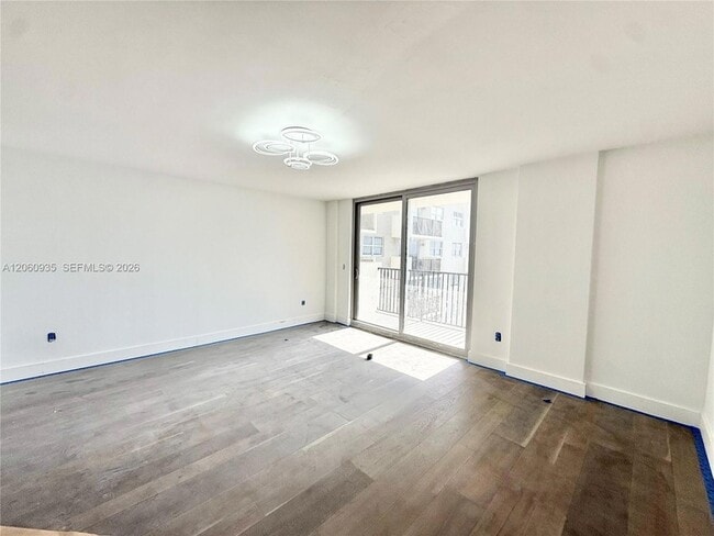 Photo - 9273 Collins Ave Unit 811