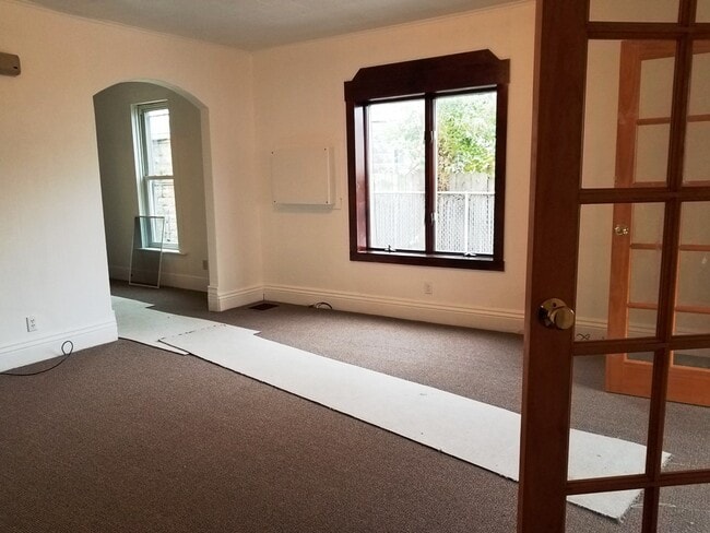Photo - 2019 Raspberry St