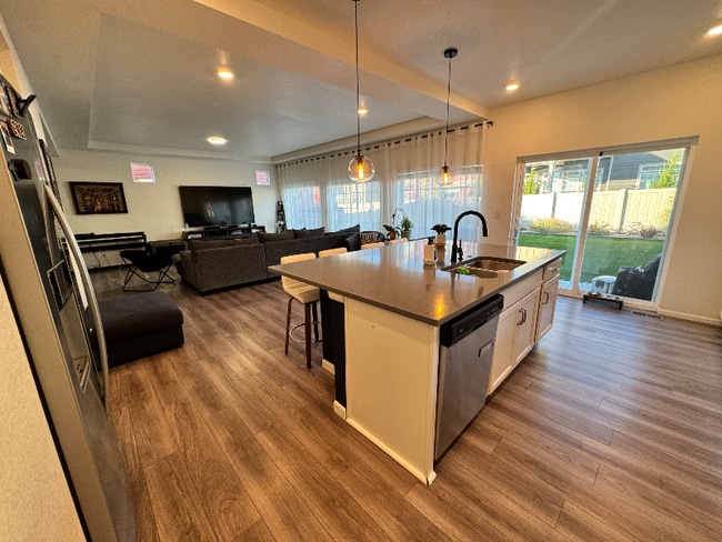 Photo - 1067 Highlands Dr
