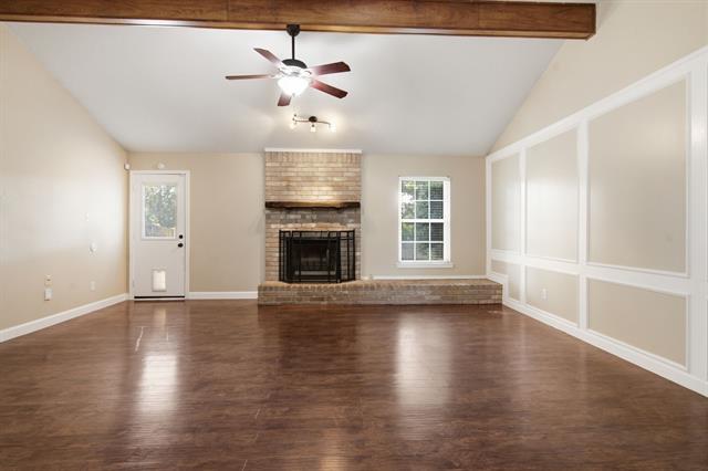 Photo - 2502 Cranberry Ln