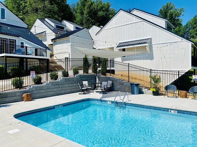 Photo - All inclusive 3 bedroom unit on Boone Lake Unit F-21