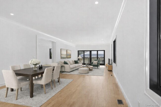 Photo - 31 Gedney Way