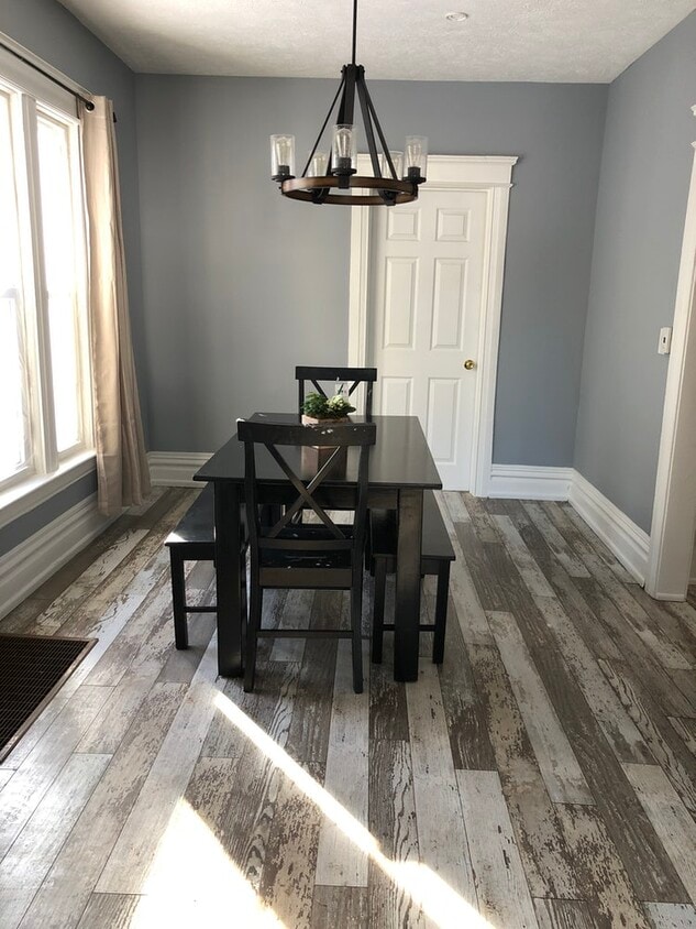 Photo - 919 W Genesee St (Lansing, MI)
