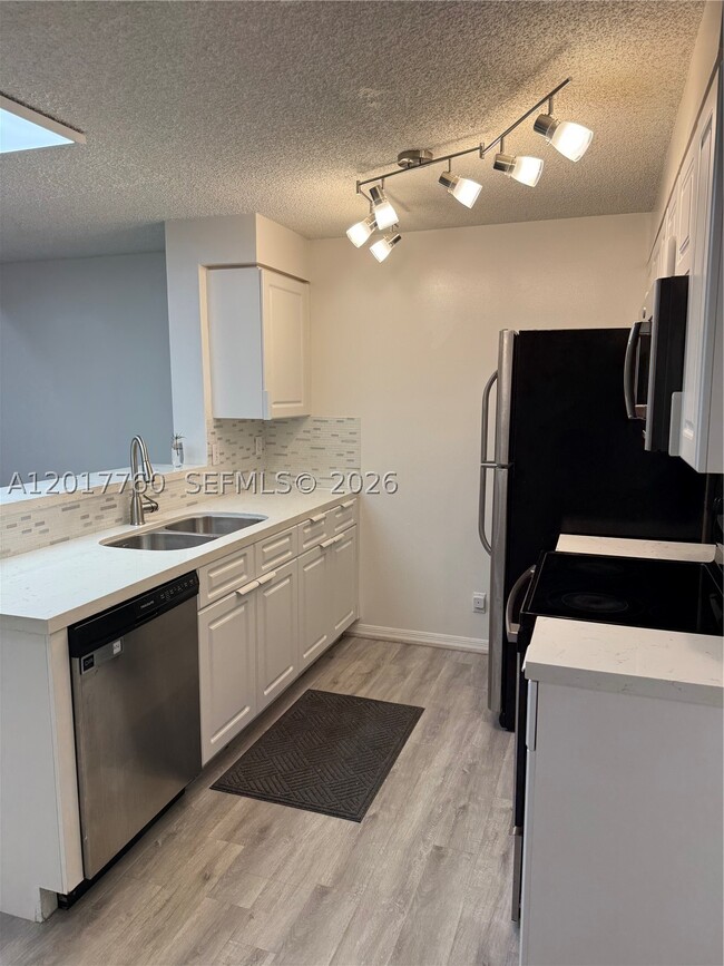Photo - 1561 Sorrento Dr