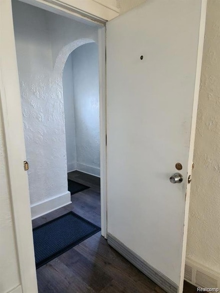 Photo - 196 Bondale Ave