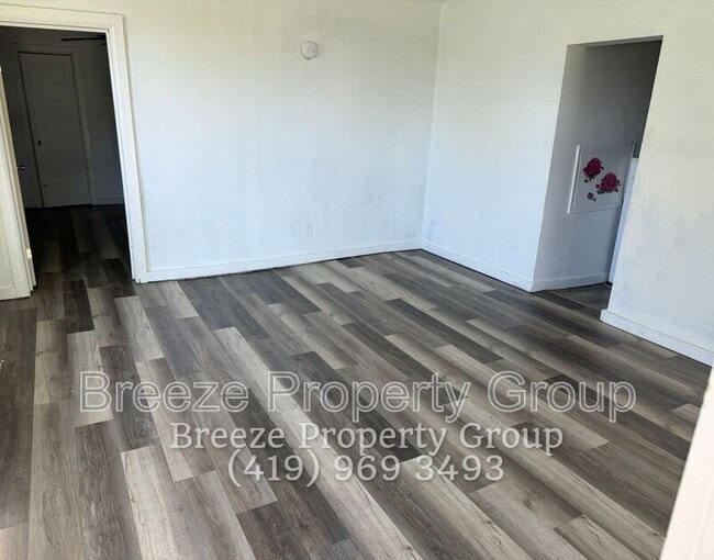 Photo - 340 S Pierce St