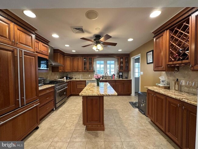 Photo - 55 Paschall Rd