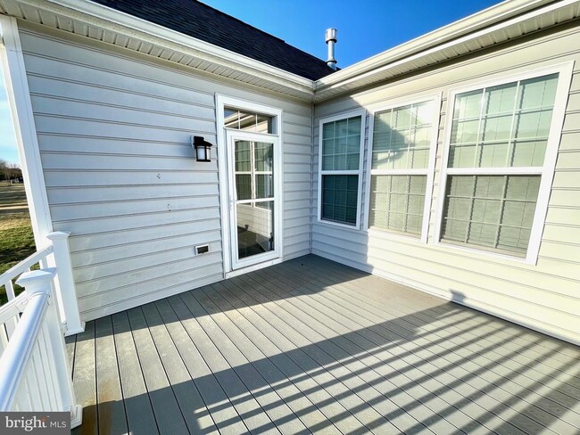 Photo - 906 Moorings Cir