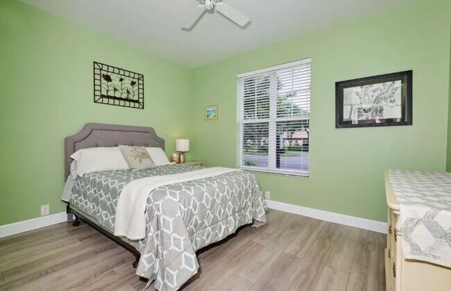 Photo - 16410 Millstone Cir