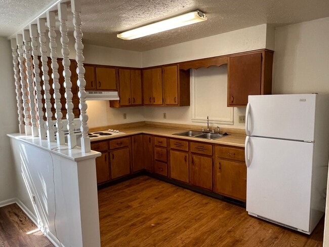 Photo - 2 Bedroom (Ellettsville) Available Septemb...