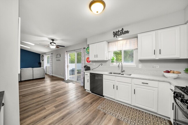 Photo - 5332 W Mulberry Ln