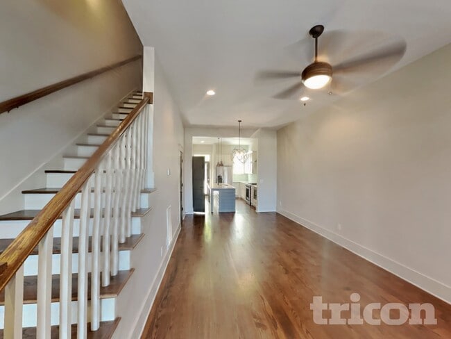 Photo - 6813 Charlotte Pike