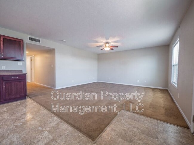 Photo - 214 E 1st St