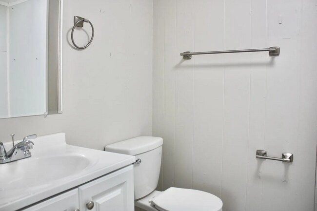 Photo - 413 W Limestone Rd Unit G