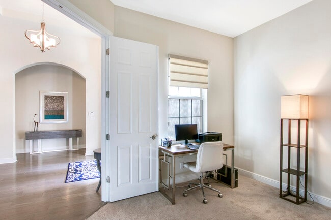 Photo - 17001 SW Sapri Way
