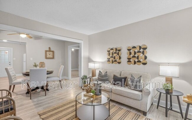 Photo - 509 Ryland St Unit A