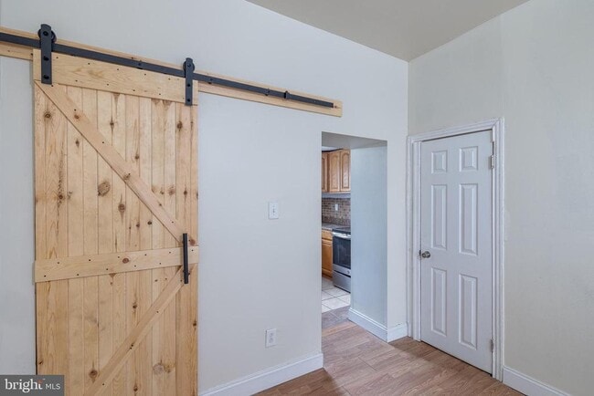 Photo - 1451 N Newkirk St