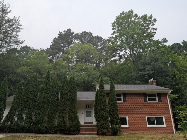 Photo - 514 Morreene Rd