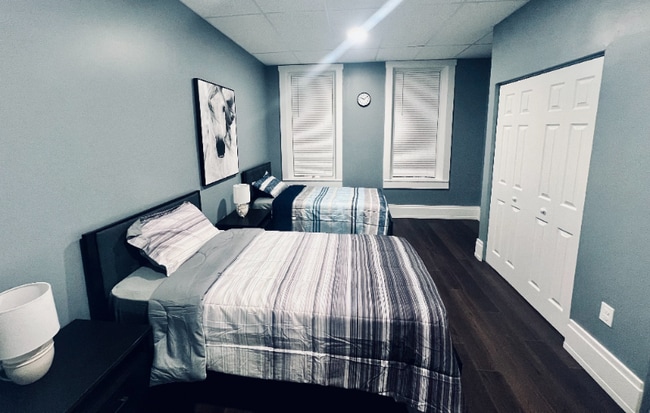 Photo - 320 S Potomac St Unidad 320