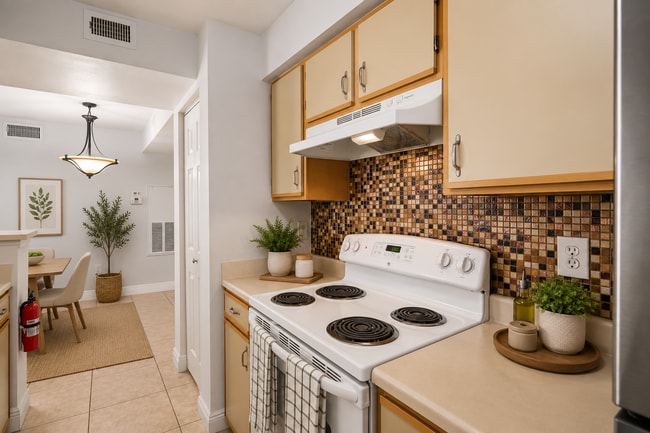 3036 Parkway Blvd Unit 305
