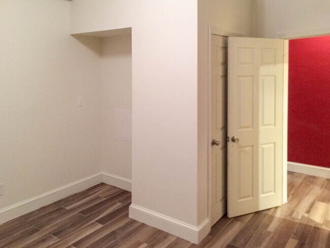 Photo - ALLSTON 4 BED/2 BATH ON CHESTER ST - LAUND...