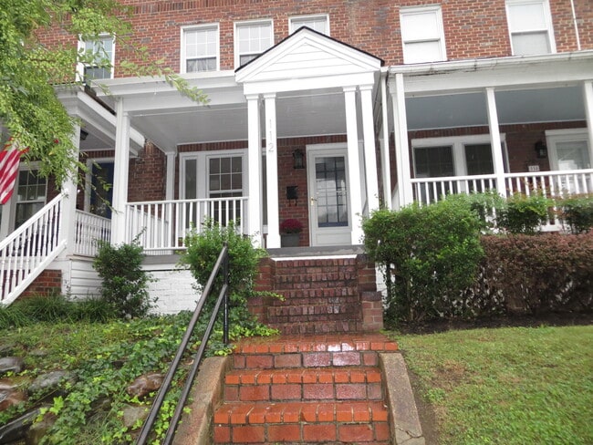 Photo - 112 N Peyton St