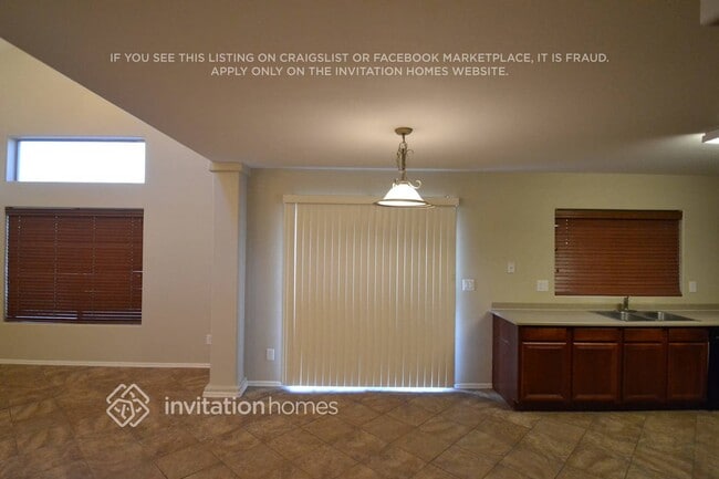 Photo - 5605 S 51st Dr