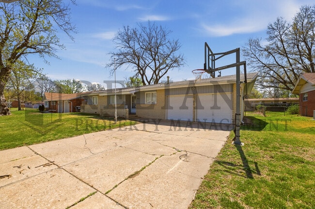 Photo - 9711 W Birch Ln