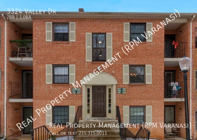 Building Photo - 3324 Valley Dr