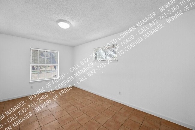 Photo - 2346 February Ln