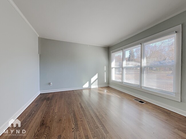 Photo - 6143 Castle Ct