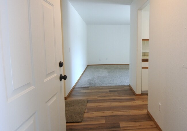 Photo - 1350 Brown St Unidad C