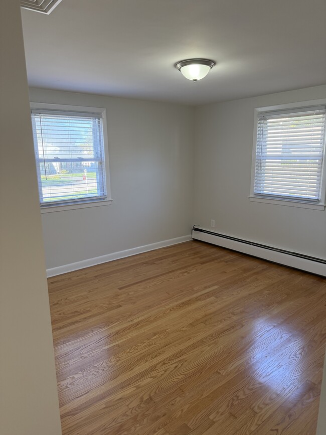 Photo - 143 Scenic Dr