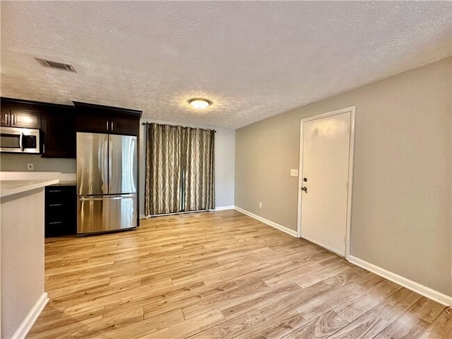 Photo - 2848 Ancient Oak Ct SW