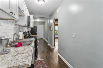 Photo - 304 W 34th St