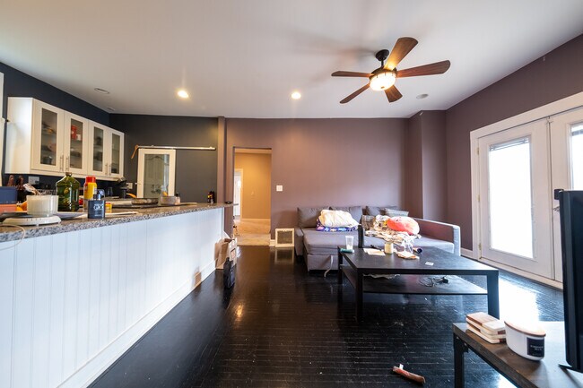 Photo - 1414 N Xerxes Ave