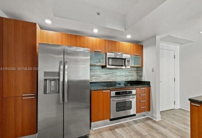 Photo - 231 Riverside Dr Unit 708