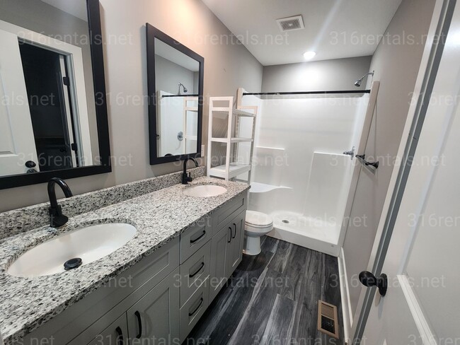 Photo - 5258 N Plumthicket St Unit 5258 N Plumthicket St