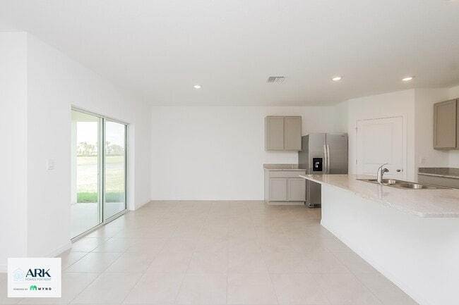 Photo - 17305 Reserva Dr