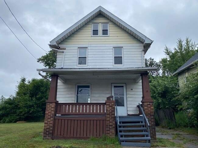 Building Photo - 580 Inman St Rental