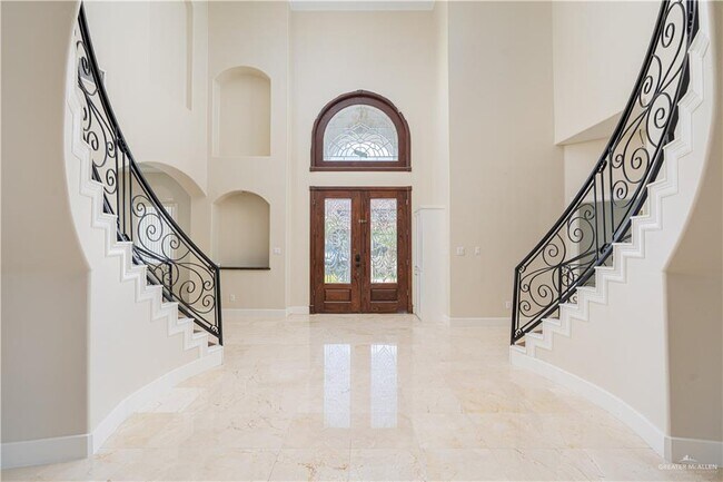 Photo - 2313 Hampton Ave