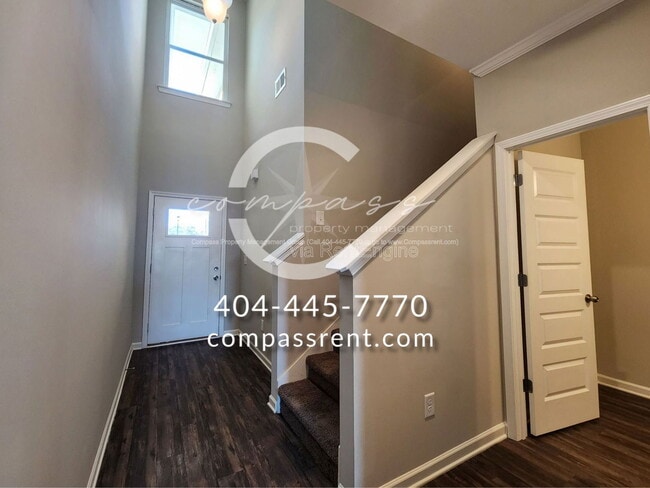 Photo - 103 Squarewood Ln NW