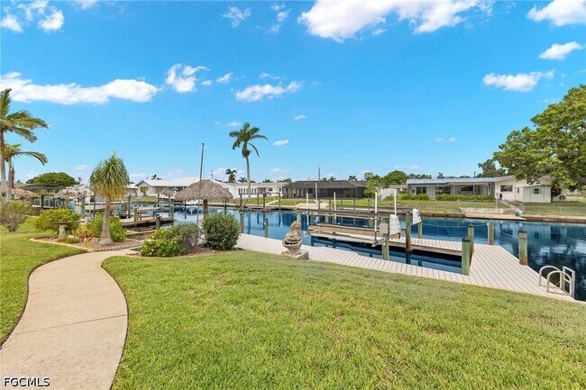 5240 SW 2nd Pl