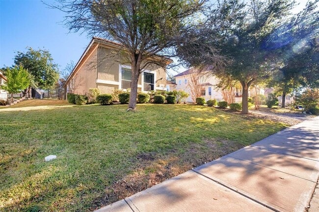 Building Photo - 15913 Spillman Ranch Loop Rental