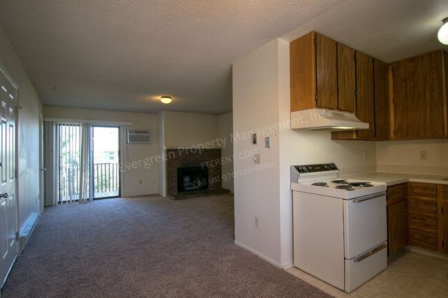 Photo - 3950 Manhattan Ave Unit C2