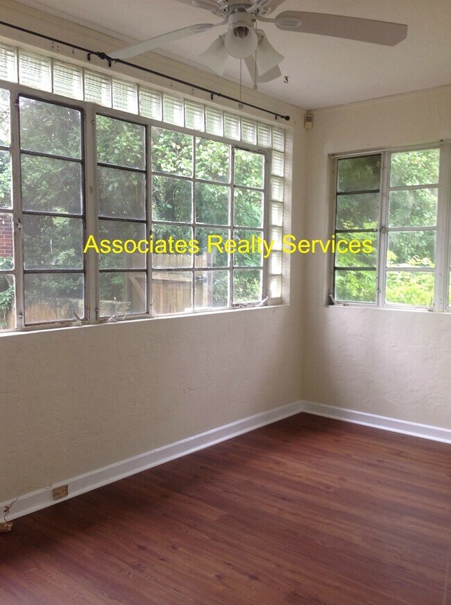 Photo - 7 Blocks to Campus! 3 Bed, 2 Bath with a Fenced Backyard and Large Sunroom